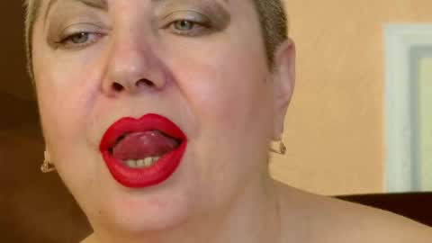 LADY POSH online show from 02/21/25, 05:35