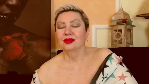 Snapshot of posh_lady chatting on 02/13/26, 08:49 LADY POSH online show from 02/13/26, 08:49