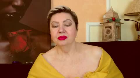 Snapshot of posh_lady chatting on 04/09/26, 08:25 LADY POSH online show from 04/09/26, 08:25