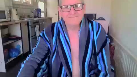 Snapshot of poshman65 chatting on 03/26/26, 09:59 poshman65 online show from 03/26/26, 09:59