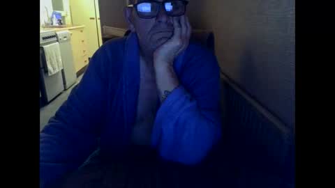 Snapshot of poshman65 chatting on 05/09/26, 10:37 poshman65 online show from 05/09/26, 10:37