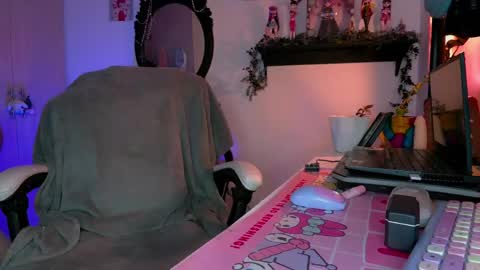 Anna Goth independient model online show from 05/11/26, 06:49