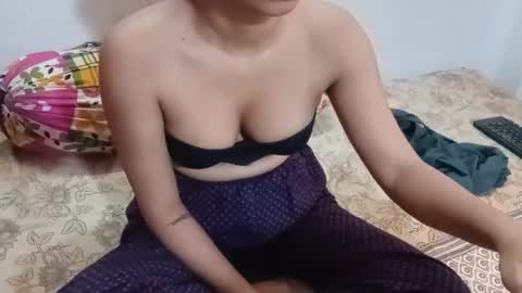 poulomi online show from 09/16/25, 04:24