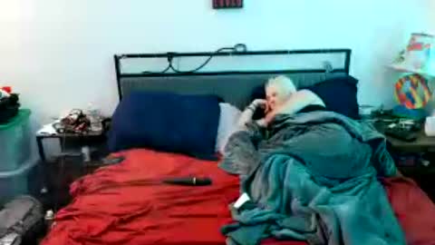 Snapshot of poundthatpussy4me chatting on 06/13/26, 03:37 poundthatpussy4me online show from 06/13/26, 03:37