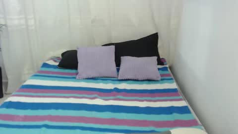 power_love_lemon online show from 10/14/25, 12:17