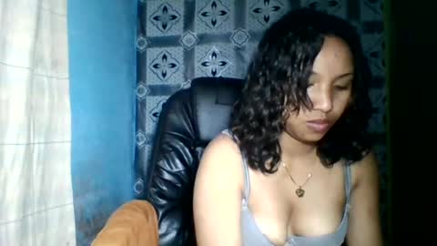 LARISSAH online show from 07/27/26, 03:13