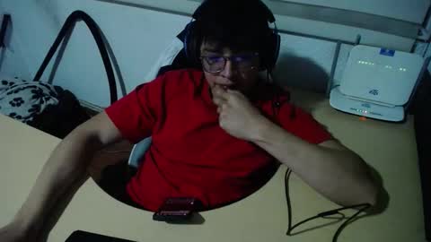 powerfulzeus2 online show from 10/03/25, 02:41