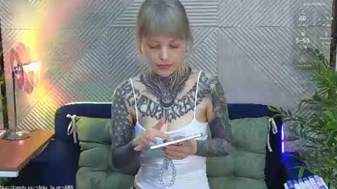 Lola online show from 06/28/26, 04:18