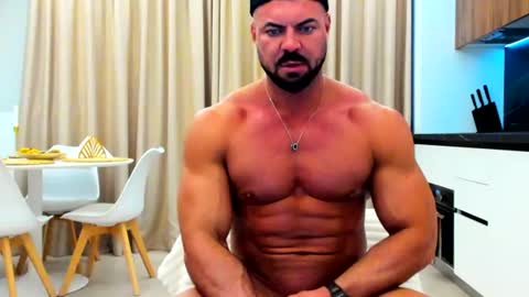 powership_hotmuscle online show from 06/12/26, 05:56
