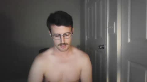 Snapshot of pphoto_95 chatting on 09/20/25, 03:07 Redd online show from 09/20/25, 03:07