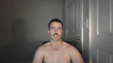 Snapshot of pphoto_95 chatting on 11/04/25, 05:06 Redd online show from 11/04/25, 05:06