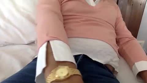 Snapshot of ppsmall_17 chatting on 09/30/25, 11:37 ppsmall_17 online show from 09/30/25, 11:37