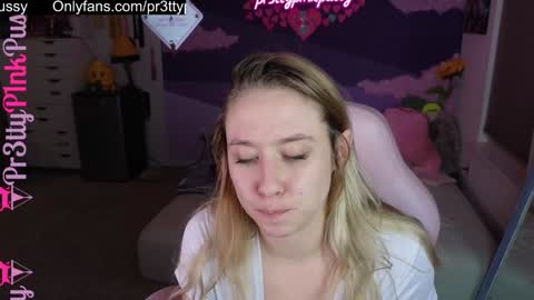 Snapshot of pr3ttyp1nkpussy chatting on 01/11/25, 02:20 Evangeline Eva Darling online show from 01/11/25, 02:20