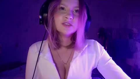 Snapshot of pr_in_cess_ chatting on 09/23/25, 07:50 pr_in_cess_ online show from 09/23/25, 07:50