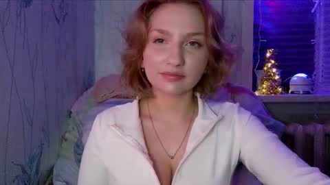 Snapshot of pr_in_cess_ chatting on 11/17/25, 07:08 pr_in_cess_ online show from 11/17/25, 07:08