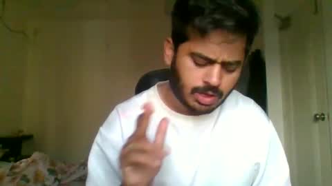 Snapshot of praveen100797 chatting on 11/16/25, 11:27 praveen100797 online show from 11/16/25, 11:27