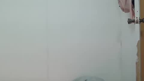 Snapshot of precious_athena chatting on 11/17/25, 04:18 precious_athena online show from 11/17/25, 04:18