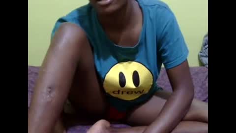 precious_nesh online show from 02/17/25, 12:16