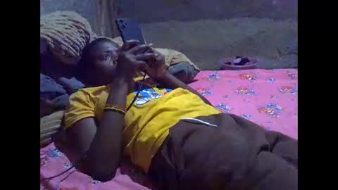 precious_nesh online show from 05/20/26, 05:35