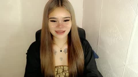Snapshot of preciousangel69xxx chatting on 02/22/25, 09:56 MAXXINE online show from 02/22/25, 09:56
