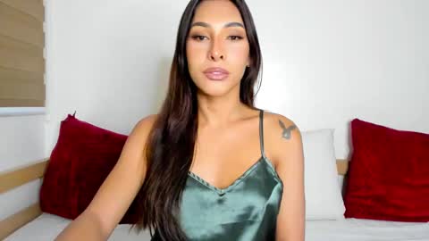 Paula online show from 01/26/25, 09:51