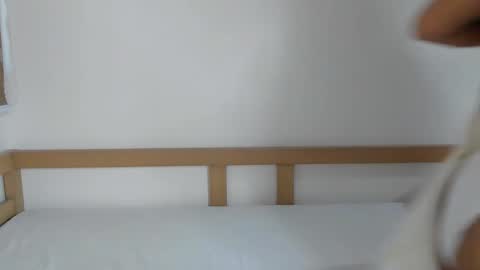 Paula online show from 11/10/25, 02:43