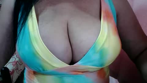 Snapshot of pregnantsinglesugar chatting on 10/19/25, 04:35 WELCOME IM SINGLE PREGNANT REALLY HARD TO BE A SINGLE WITH TWIN SO PLS STOP BEING RUDELIARWASTING TIME. BE CONSIDERATE. TNX online show from 10/19/25, 04:35