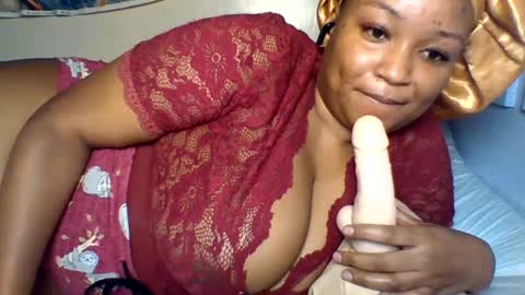 Prettie diva online show from 05/25/26, 10:49