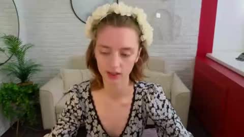 Lady vikki  online show from 06/12/26, 10:36