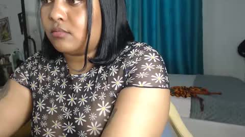 Snapshot of pretty_annah chatting on 05/29/26, 06:11 Annah online show from 05/29/26, 06:11
