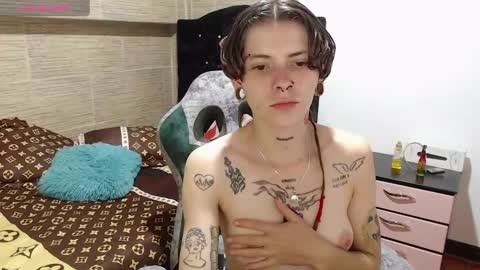pretty_cristal22 online show from 12/10/24, 11:40