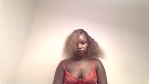 Snapshot of pretty_curvy99 chatting on 05/02/26, 06:13 pretty_curvy99 online show from 05/02/26, 06:13