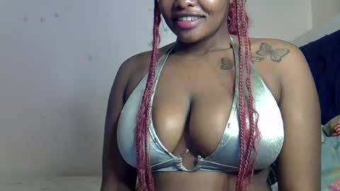 pretty_daina3 online show from 07/25/26, 04:54