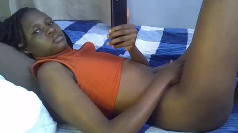 pretty_daniella online show from 01/11/25, 11:45