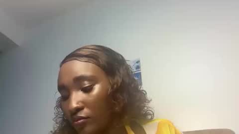 independent model online show from 09/14/25, 07:13