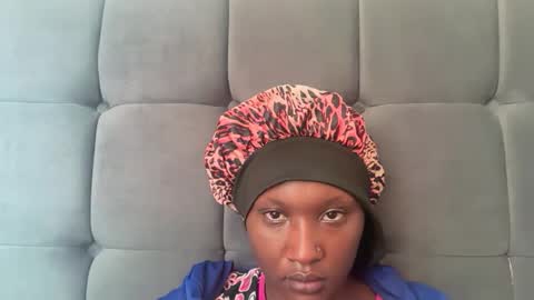 independent model online show from 10/02/25, 04:08