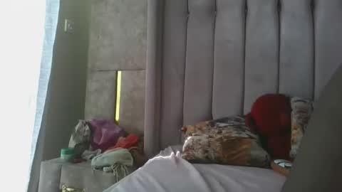 pretty_fel online show from 10/13/25, 12:27