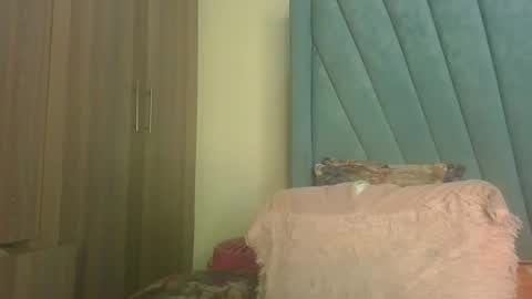 pretty_fel online show from 11/08/25, 12:55