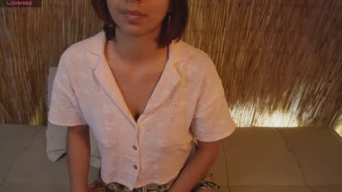 pretty_goddess online show from 06/10/26, 08:19