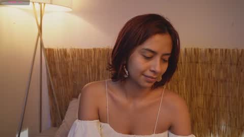 pretty_goddess online show from 06/11/26, 07:45