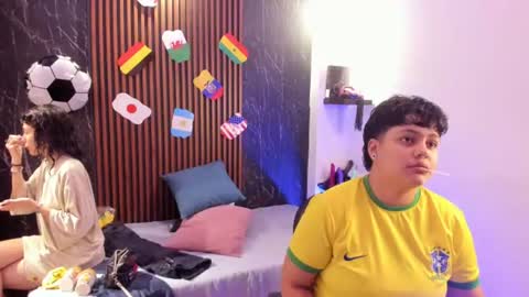 pretty_honey22 online show from 06/16/26, 01:30