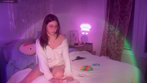 Sophie  online show from 12/12/24, 03:43