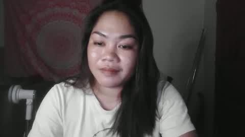 pretty_jewel05 online show from 02/16/25, 04:21