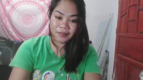 pretty_jewel05 online show from 02/18/25, 04:37