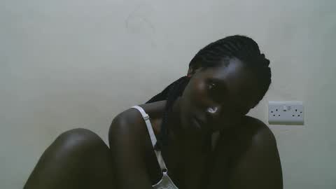 Snapshot of pretty_leila1 chatting on 02/12/26, 03:45 pretty_leila1 online show from 02/12/26, 03:45