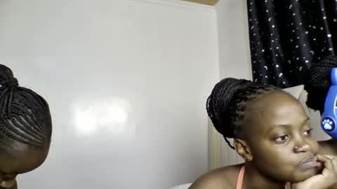 Snapshot of pretty_luv1 chatting on 02/12/26, 09:43 pretty luv1 online show from 02/12/26, 09:43