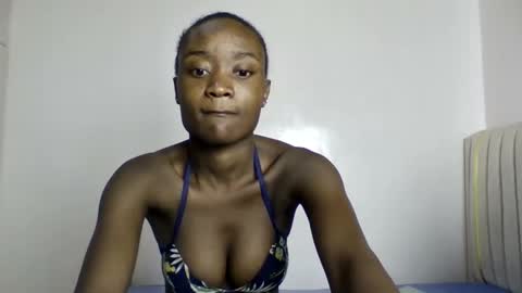 Snapshot of pretty_luv1 chatting on 03/06/26, 09:06 pretty luv1 online show from 03/06/26, 09:06