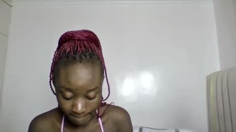 Snapshot of pretty_luv1 chatting on 03/17/26, 09:34 pretty luv1 online show from 03/17/26, 09:34