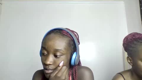 Snapshot of pretty_luv1 chatting on 03/23/26, 09:52 pretty luv1 online show from 03/23/26, 09:52