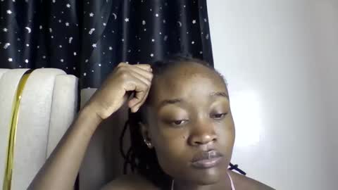 Snapshot of pretty_luv1 chatting on 05/07/26, 09:14 pretty luv1 online show from 05/07/26, 09:14